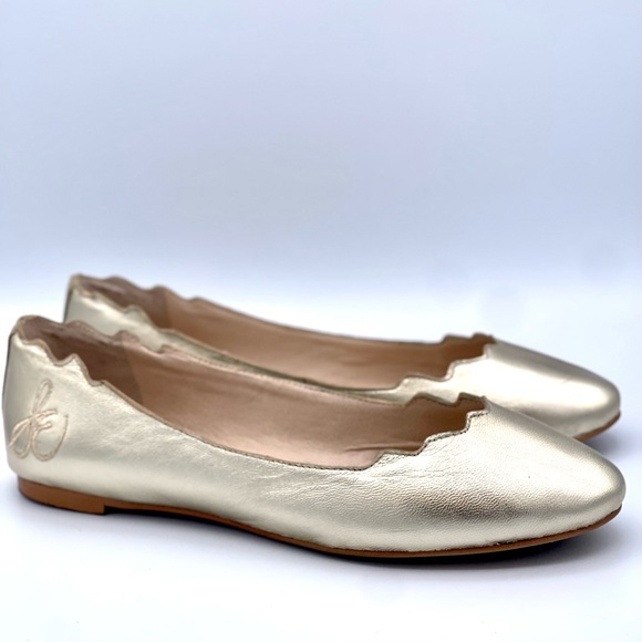 SAM EDELMAN | ‘Augusta’ Gold Scalloped Edge Ballet Flats | Size 6.5 - Picture 2 of 11